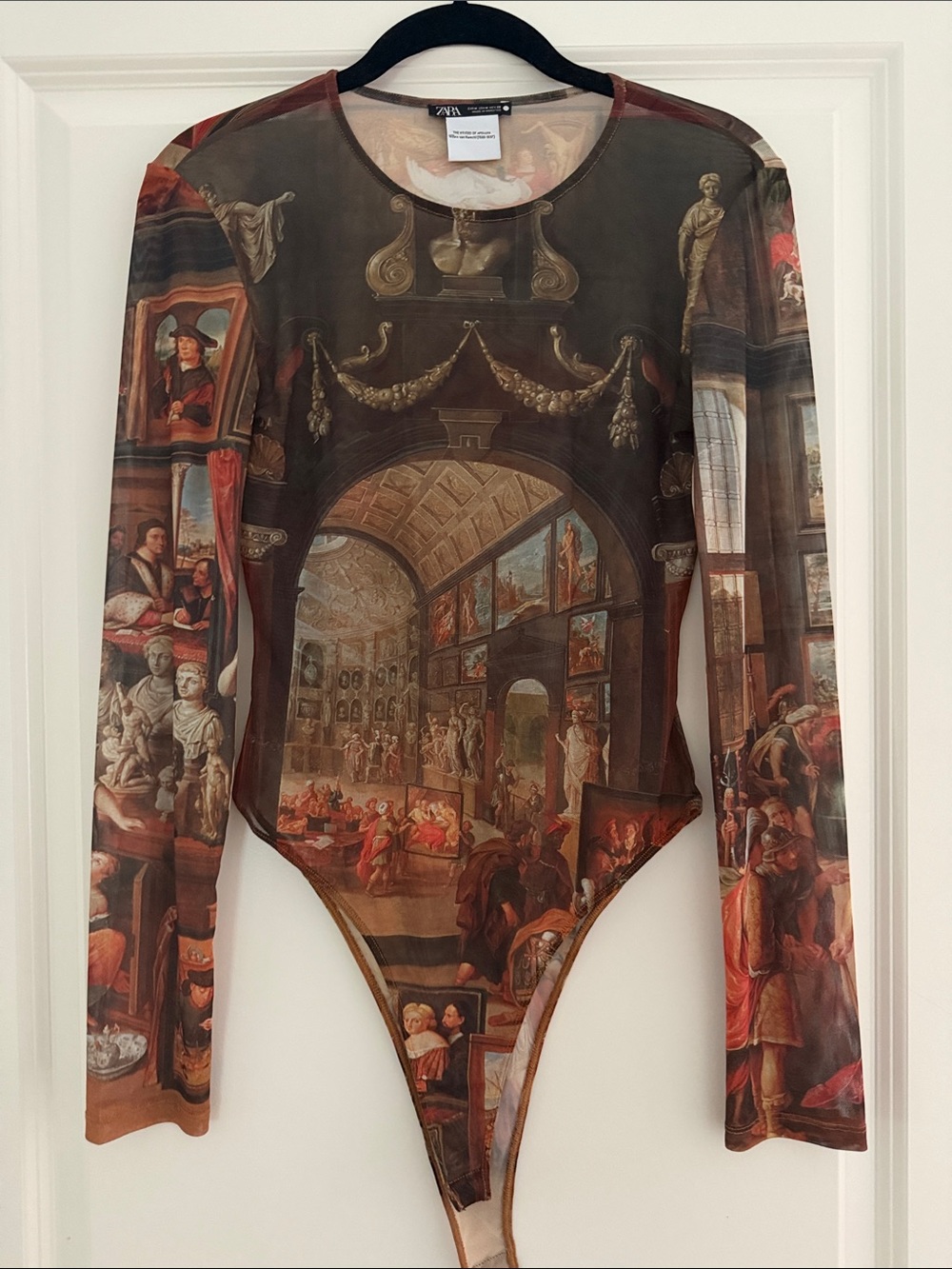 Zara Multi-Color Gallery Print Long-Sleeve Bodysuit